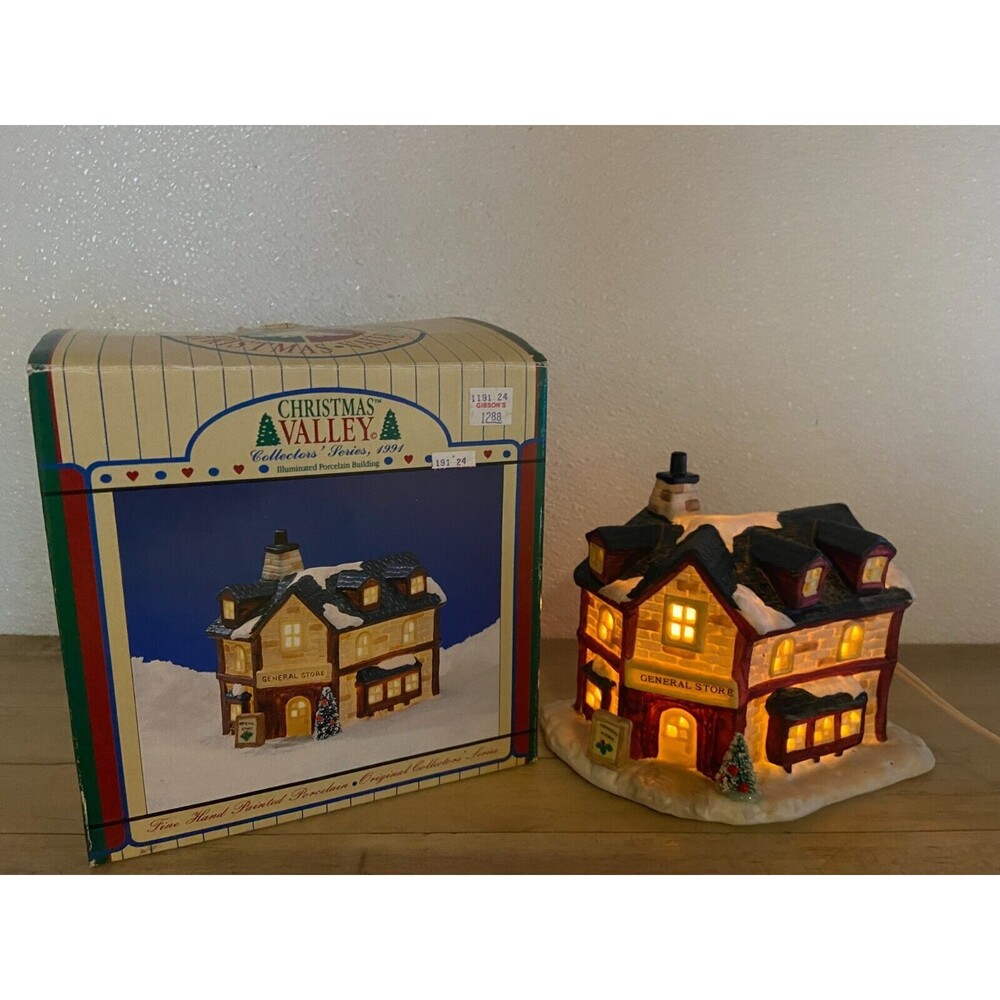Vtg 1991 Christmas Valley General Store Illuminated Porcelain Building